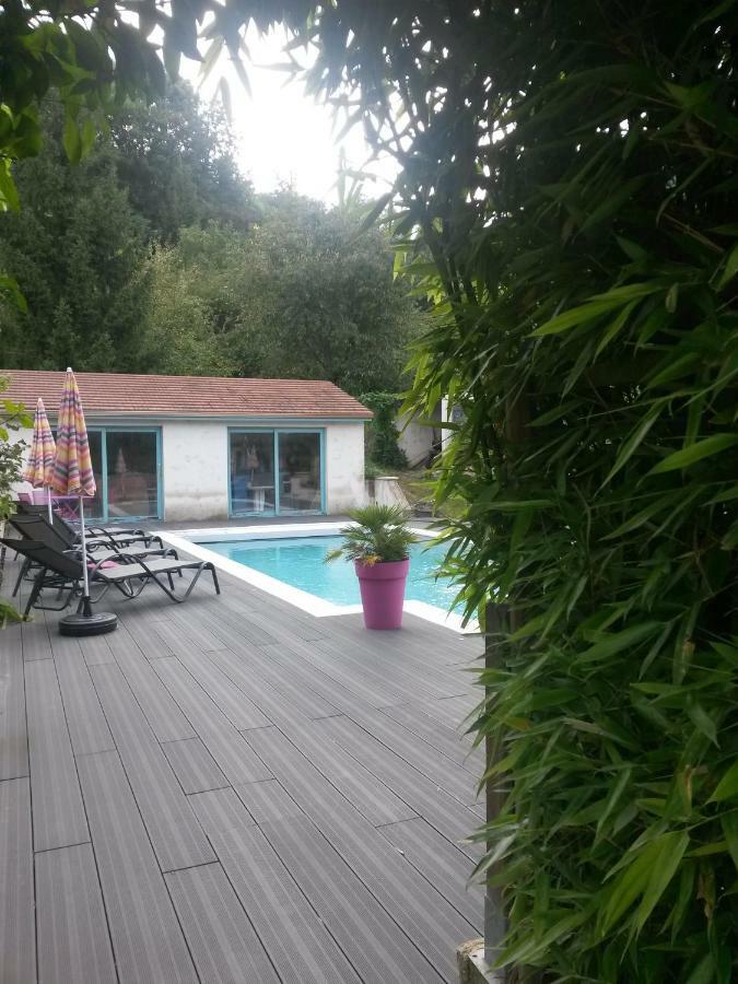 Les Imperiales Bed and Breakfast Boursault Εξωτερικό φωτογραφία