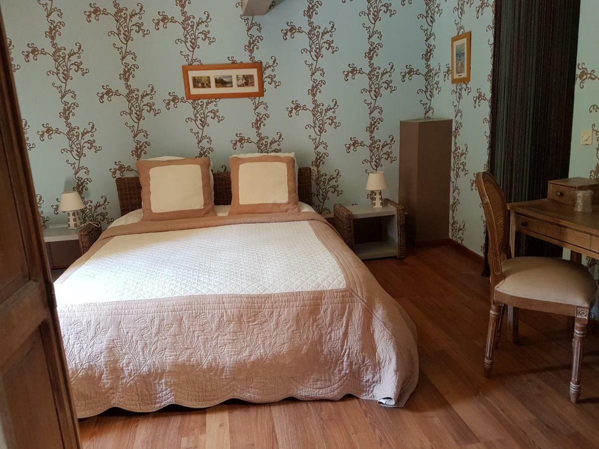 Les Imperiales Bed and Breakfast Boursault Εξωτερικό φωτογραφία